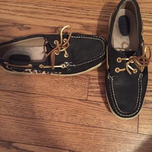 Black& Cheetah print Sperrys