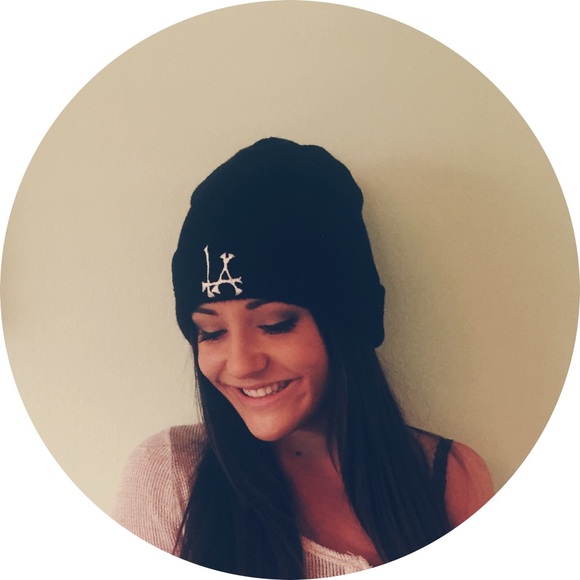 LA embroidered beanie