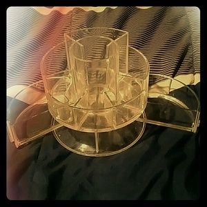 Clear Plastic Makeup Organizer