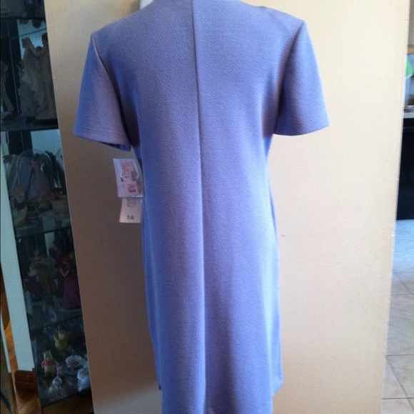 Dress - Picture 2 of 4