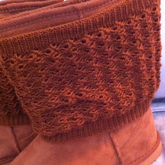 Brown Boots - Picture 2 of 4