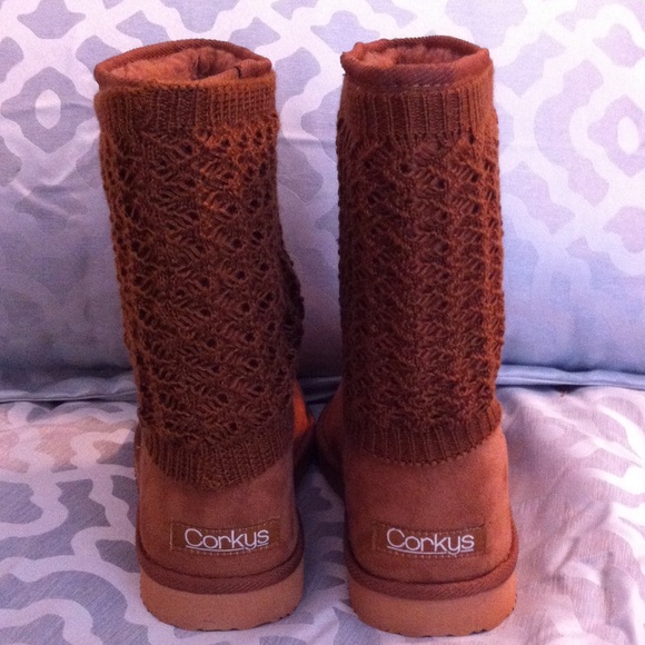 Brown Boots - Picture 4 of 4