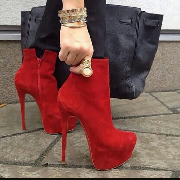 SOLD***Christian Louboutin - Picture 3 of 4