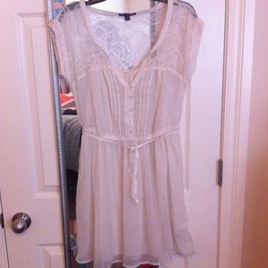 American Eagle off-white lace chiffon dress