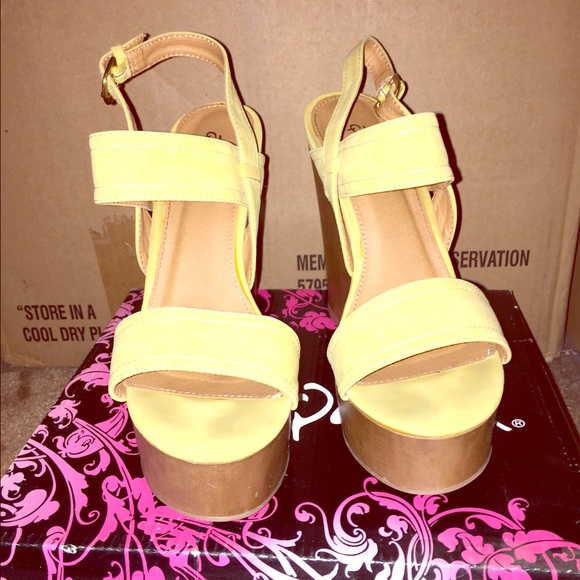 ❌SOLD❌ Yellow Ankle Strap Wedges 🌼