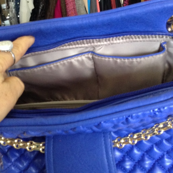 Blue look a like bag - Picture 3 of 3
