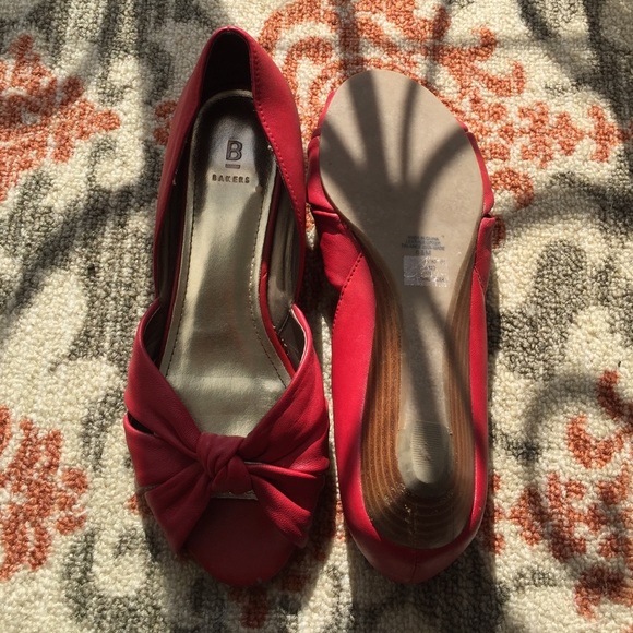 Open Toe Flats - Picture 2 of 4