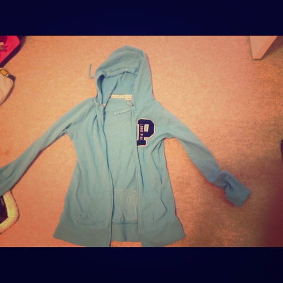 Vs jacket baby blue!