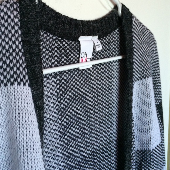 Plaid Cardigan - Picture 3 of 4