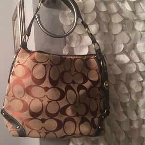 Coach Handbag - EXCELLENT PRE-OWNED CONDITION