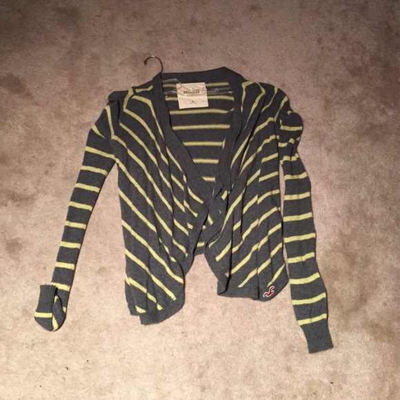Hollister sweater
