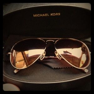 New Michael Kors aviators🌞🌞🌞
