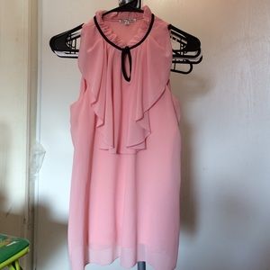 ⚡️FINAL REDUCTION ⚡️Pink shirt