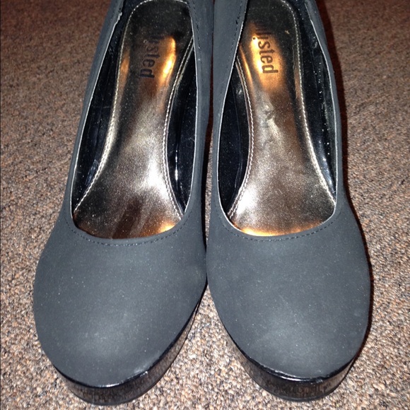 Black 4 inch stilettos