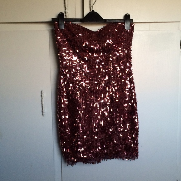 👗WetSeal Sparkly Pink Mini Strapless Dress Small - Picture 2 of 4