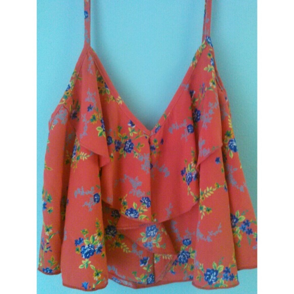 🆕 Pretty floral crop top - Picture 2 of 4