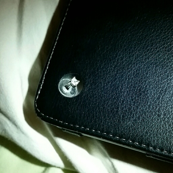 Helzberg  1/4 cart ear ring ⭐⭐price drop⭐⭐
