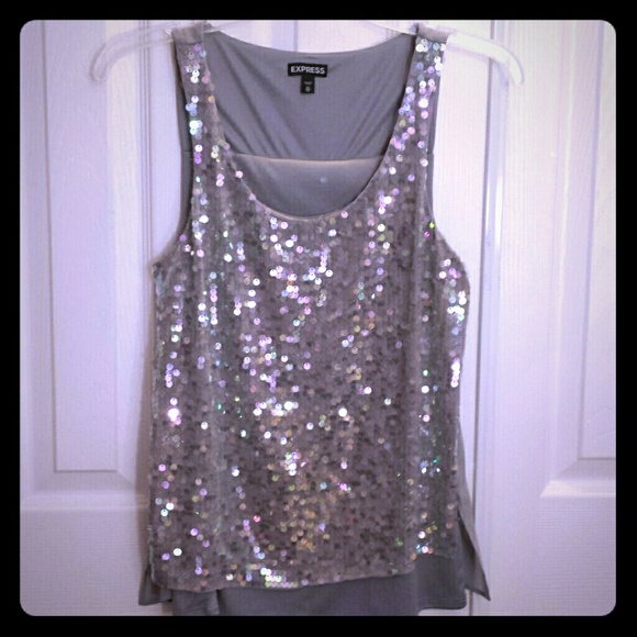 Express sleeveless Blouse
