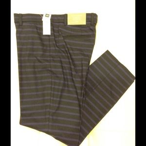 GAP Slim Cropped Pants - NWT!!!