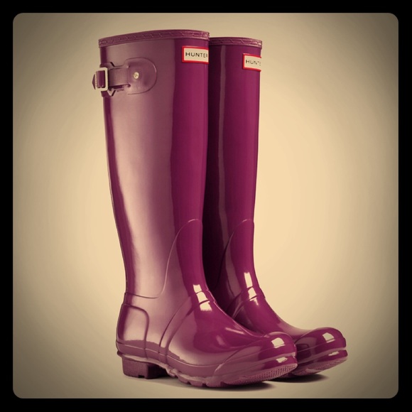 Hunter rain boots, dark purple