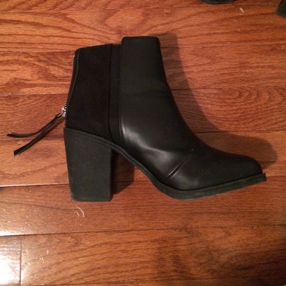 H&M black booties