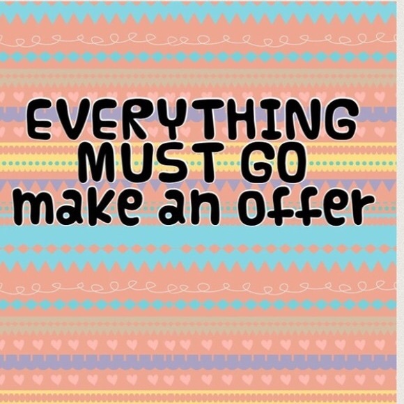🎀 EVERYTHING MUST GO 🎀