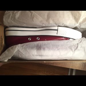 Brand new maroon converse