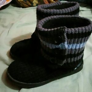 Super cute and comfy boots