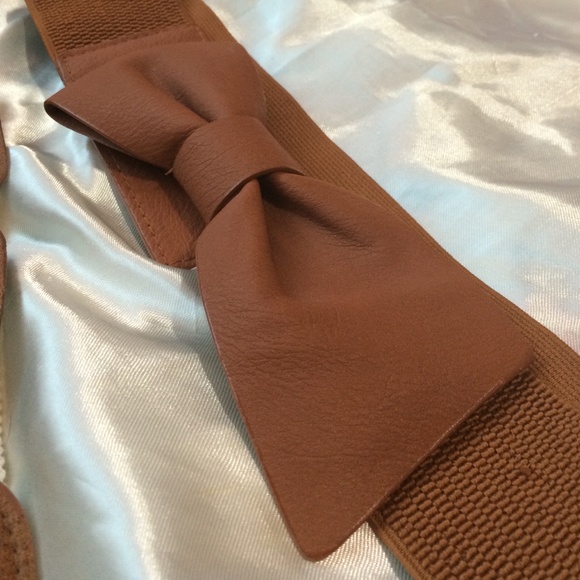 Sold🚫 - Picture 3 of 3