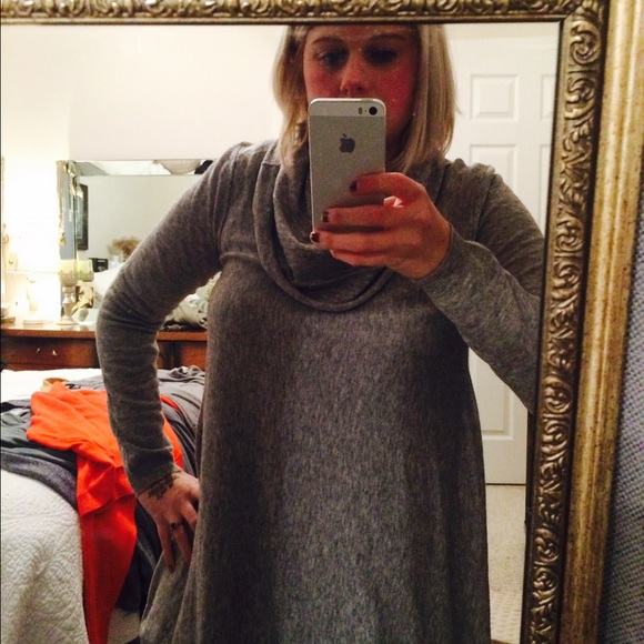 Heather gray f21 cowl neck - Picture 2 of 4