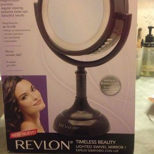 Lighted mirror