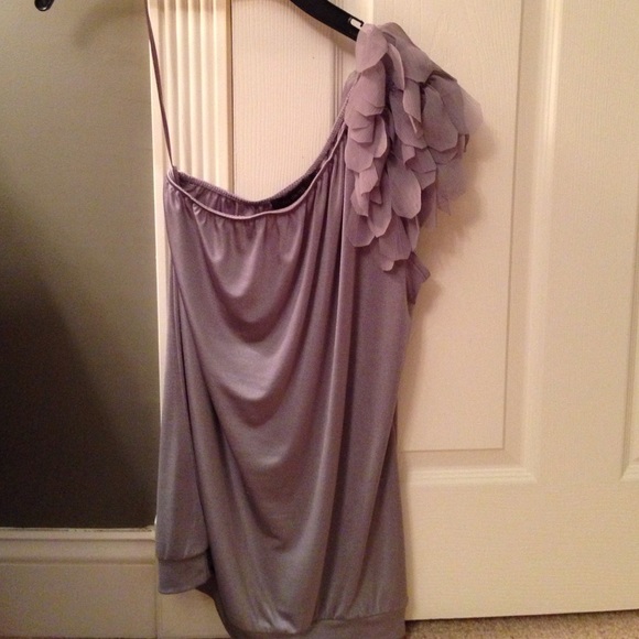 Silver one shoulder top
