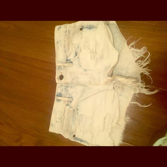 Abercrombie & Fitch Denim - Abercrombie&fitch acid wash frayed shorts