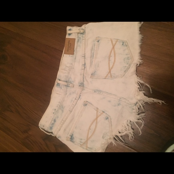 Abercrombie&fitch acid wash frayed shorts - Picture 2 of 2