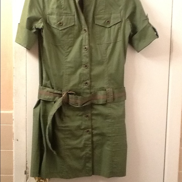 Dress - Picture 2 of 3