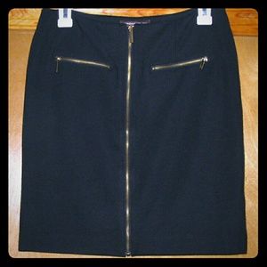 Fitted black skirt with gold zippers (NWT)