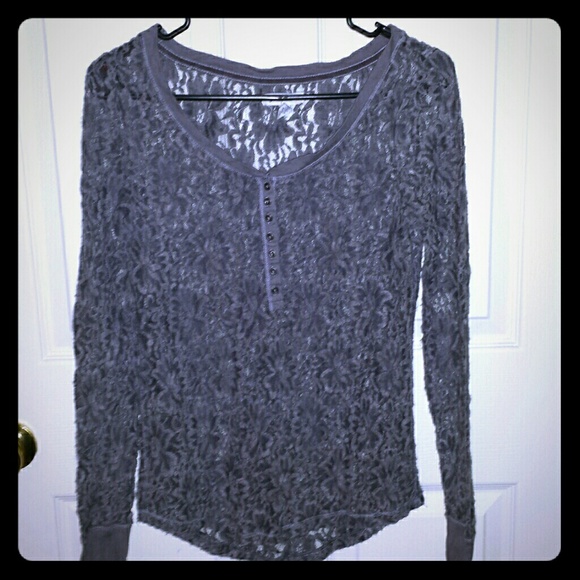 Aeropostale gray long sleeve shirt