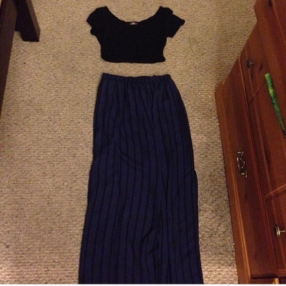 maxi skirt black crop top