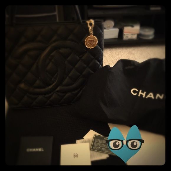 Chanel Caviar Medallion Tote Black