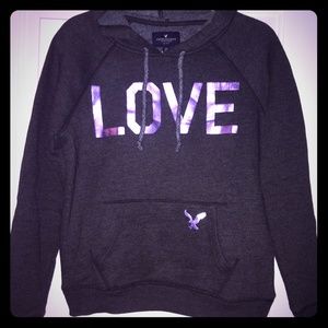 American Eagle gray hoodie