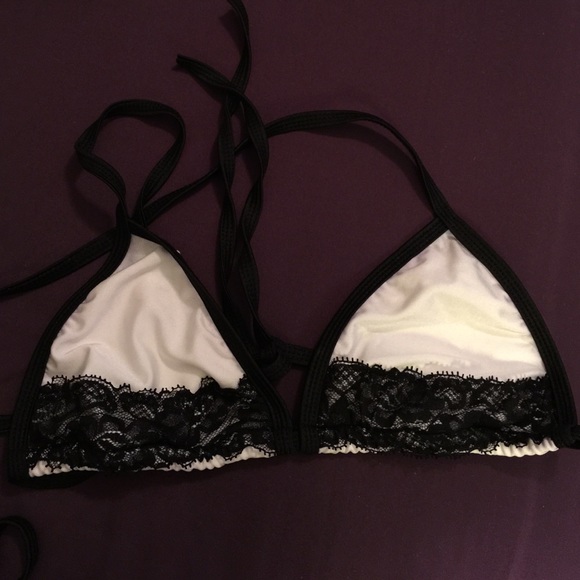 Bikini Top & Bottom NWOT, never worn. - Picture 3 of 4
