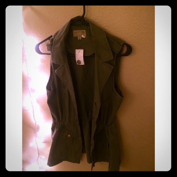 New Olive vest