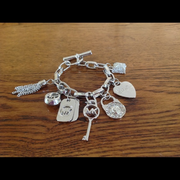 New MK Chain Link Silver Tone 7 Charm Bracelet