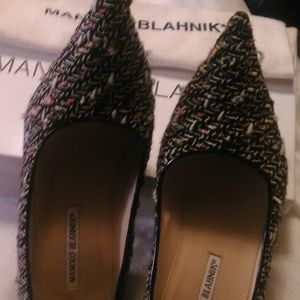 Authentic manolo blanik pumps make sacraficing