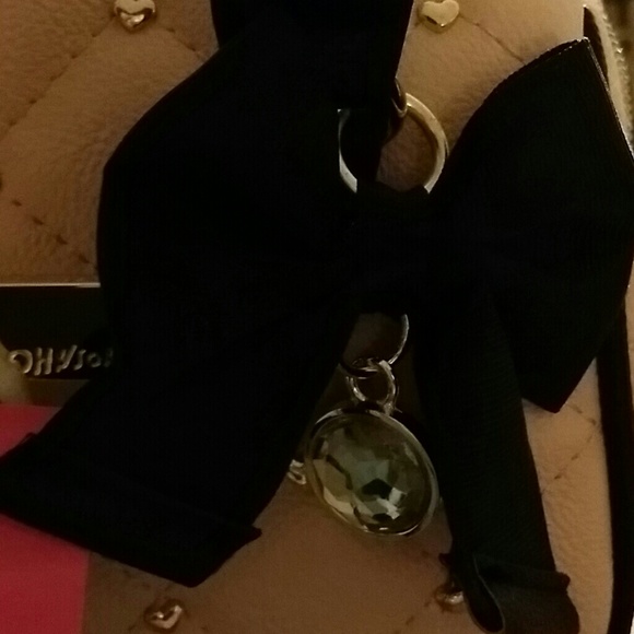 Sold - Picture 2 of 4