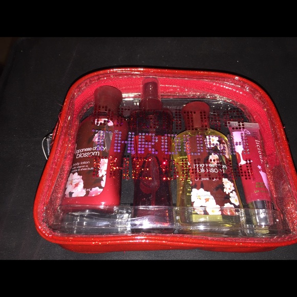 Bath and Bodyworks set