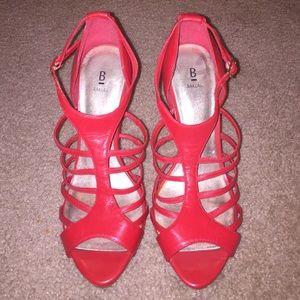 Red open toe sandals/pumps