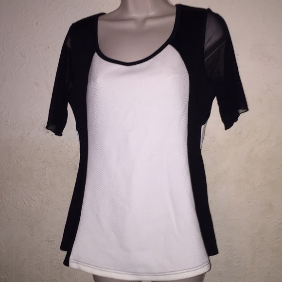 CUTE BLACK & WHITE PEPLUM TOP
