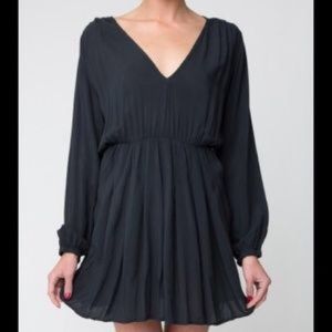 Brandy Melville long sleeve dress