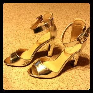 Baker's Silver heels